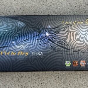 Royale Pro Hair Straightener Wet To Dry Ceramic Straightener Iron - Zebra Print